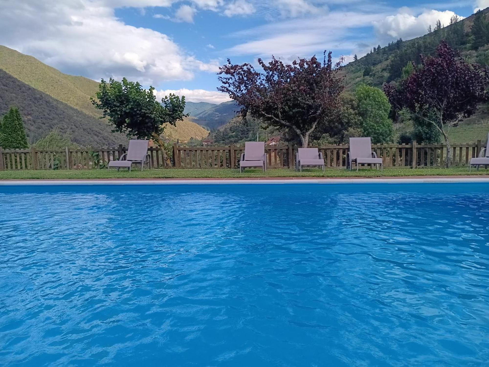 Apartamentos Calm & Nature - Adults Only Cabezón de Liébana 外观 照片