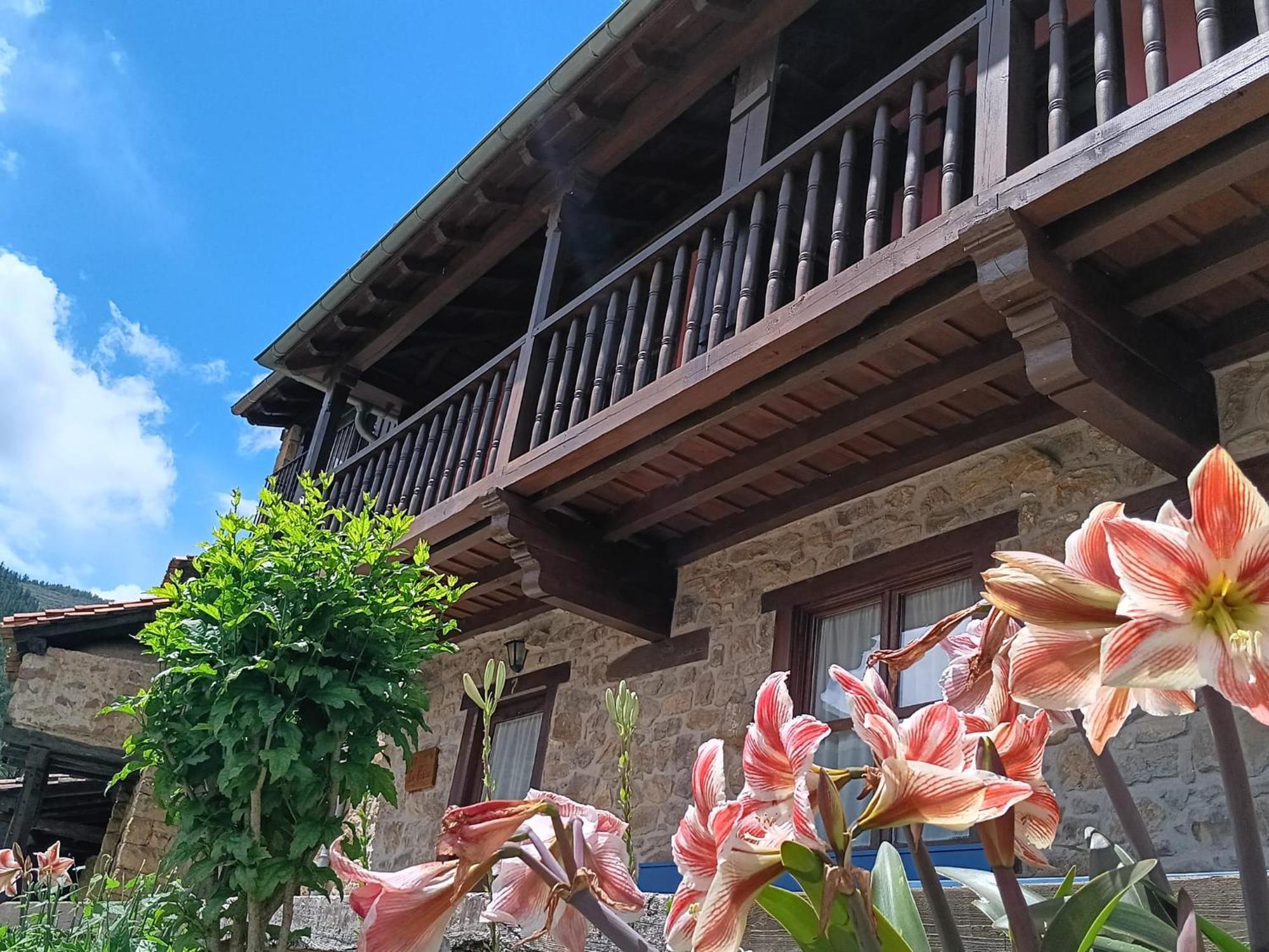 Apartamentos Calm & Nature - Adults Only Cabezón de Liébana 外观 照片
